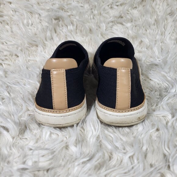 UGG Women's Black Ribbed Slip-On Loafers Size 6.5 - Picture 5 of 9